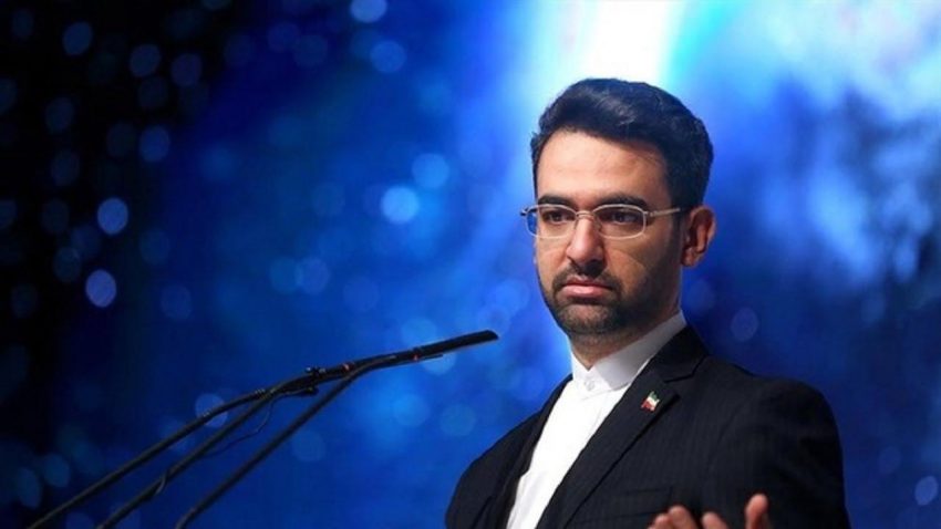 آذری جهرمی: تحریم مانع دسترسی به «ویز» شده است