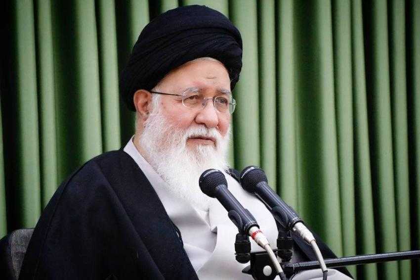 علم الهدی: تصمیم قرارگاه حجاب برای «جریمه بی‌حجاب‌ها» باید اجرا شود / آنان حق بهره‌مندی از «حقوق اجتماعی» هم ندارند