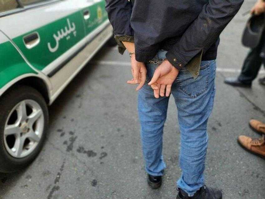 خرید گوشی های آیفون ۱۳ با رسید جعلی/ کلاهبردار دستگیر شد