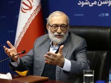 جواد لاریجانی:آمریکایی‌ها ممکن است یک دفعه در اتاق را باز می کنند و بگویند بیایید مستقیم مذاکره کنیم