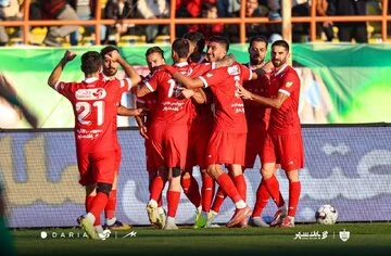۳ غایب پرسپولیس در مصاف حساس با تراکتور