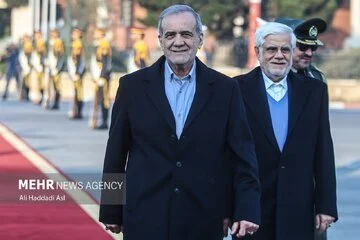 مانیفست فیلترگشایی دولت/ چرا مسعود پزشکیان، «محمدرضا عارف» را مسئول پیگیری رفع فیلتر اینترنت کرد و چرا این انتصاب مهم است؟