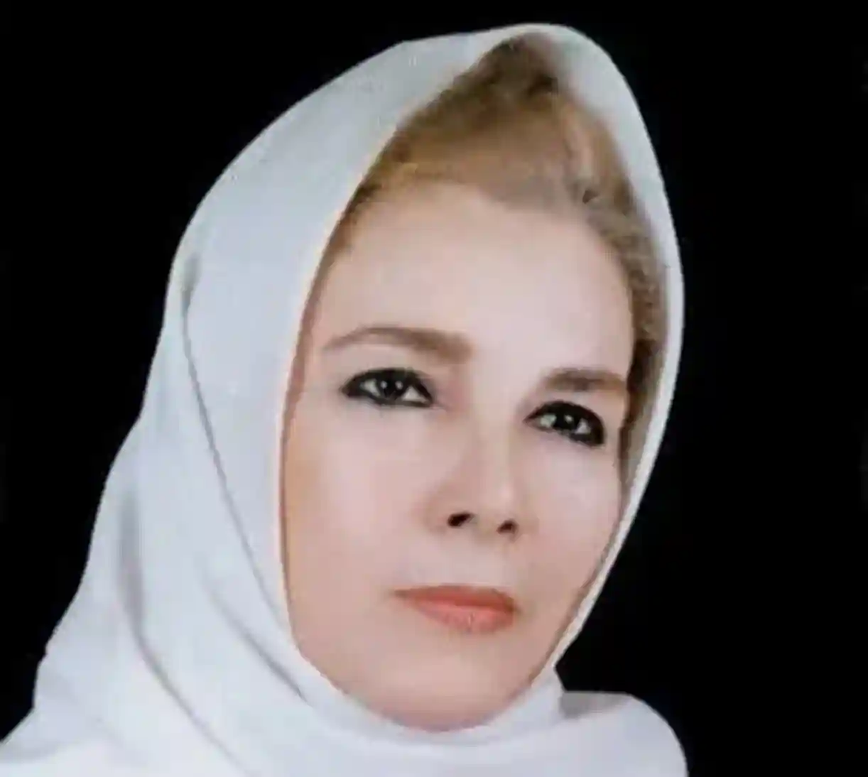 افسانه ملک خواننده پیشکسوت موسیقی ایران در ۸۴سالگی درگذشت