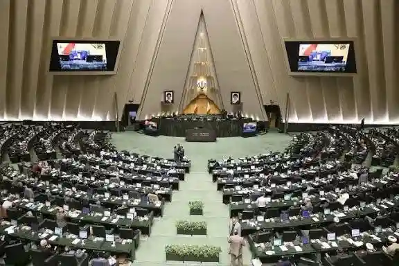 جزئیات طرح جنجالی مجلس: مقابله با نفوذ بیگانگان در دستور کار! چه کسانی زیر ذرهبین قرار میگیرند؟