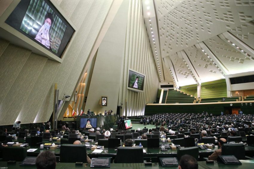 5f0aec0e51613_2020-07-12_15-25