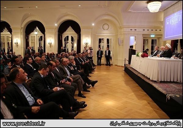 روحانی در سوییس: امکان ندارد نفت منطقه صادر شود و نفت ایران صادر نشود/ اگر می‌توانید امتحان کنید تا نتیجه‌اش را ببینید