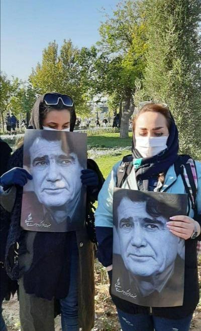 لحظات وداع با صدای ایران / پیکر پاک خسرو آواز ایران در آرامگاه ابدی آرام گرفت لحظات وداع با صدای ایران / پیکر پاک خسرو آواز ایران در آرامگاه ابدی آرام گرفت