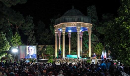 مرحوم شجریان با اشعار حافظ معجزه کرد