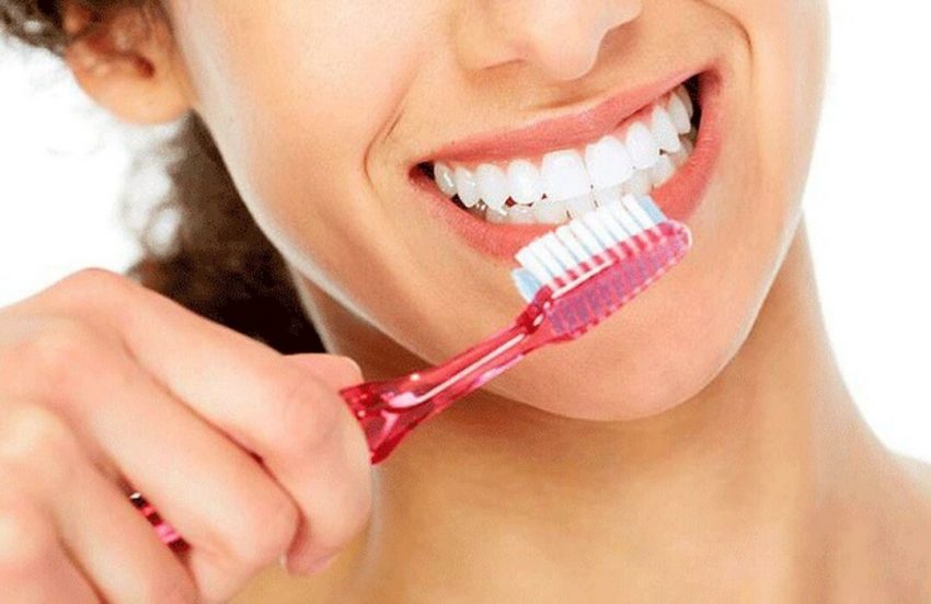 مسواک بزنید کرونا نگیرید