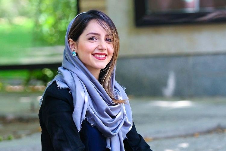 ظاهر و استایل متفاوت نازنین بیاتی در فیلم جدیدش|خبر فوری