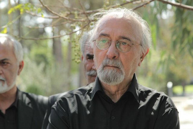 فاطمه معتمدآریا در مراسم خاکسپاری پرویز پورحسینی/ عکس|خبر فوری