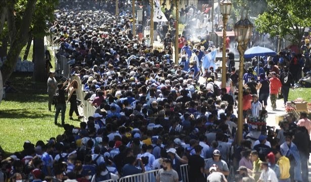 مارادونا به خاک سپرده شد/ عکس|خبر فوری مارادونا به خاک سپرده شد/ عکس|خبر فوری