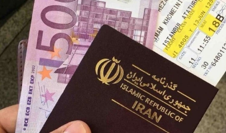 عوارض خروج از کشور در سال آینده افزایش یافت؛ هر مسافر ۴۰۰ هزار تومان!|خبر فوری عوارض خروج از کشور در سال آینده افزایش یافت؛ هر مسافر ۴۰۰ هزار تومان!|خبر فوری