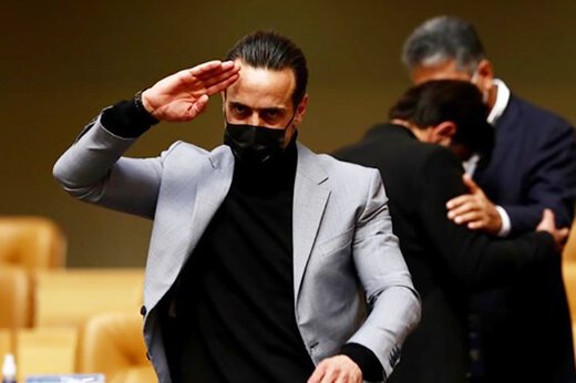 تلاش علی کریمی برای آشتی استقلالی ها جواب نداد!|خبر فوری تلاش علی کریمی برای آشتی استقلالی ها جواب نداد!|خبر فوری