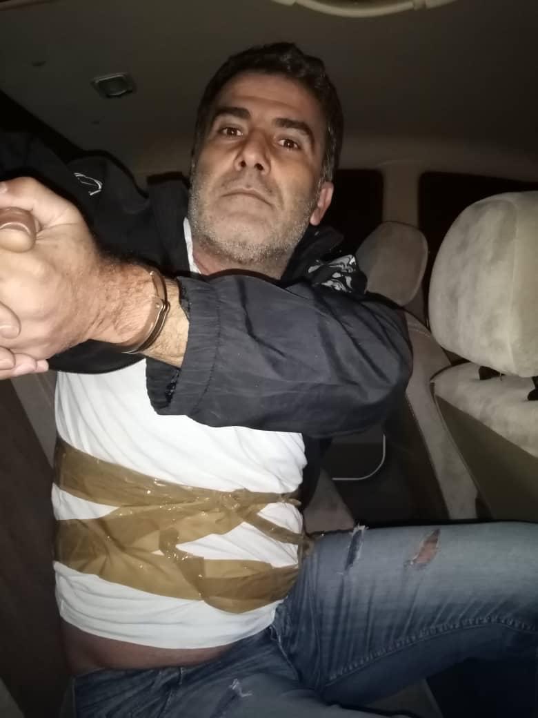 جزئیاتی تازه از هواپیماربایی در آسمان ایران / هواپیما ربا اسلحه پلاستیکی و جلیقه انتحاری چوبی داشت