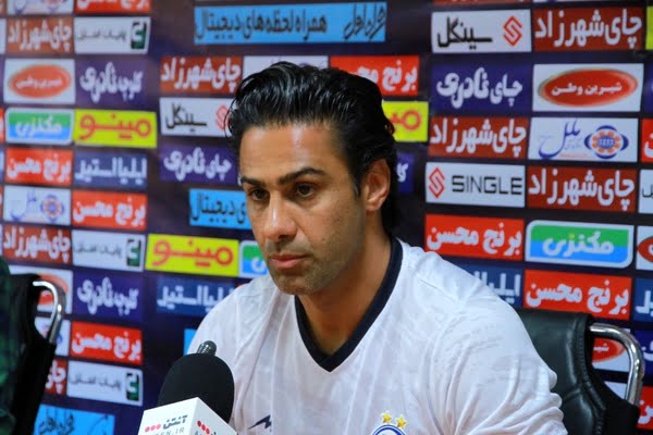 فرهاد مجیدی: مقابل سپاهان با تمام قوا بازی میکنیم فرهاد مجیدی: مقابل سپاهان با تمام قوا بازی میکنیم