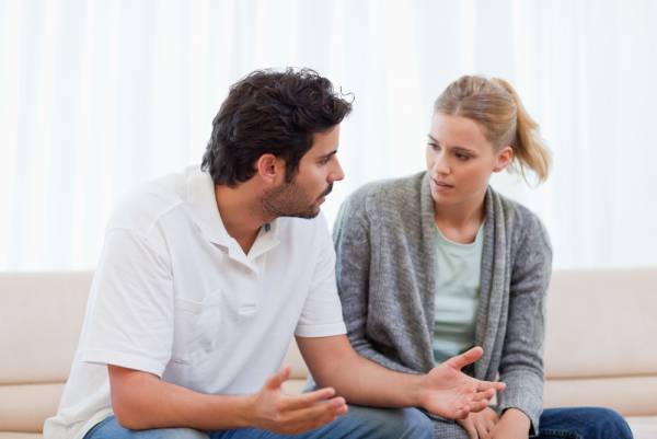 همسر عصبانی خود را با این تکنیک ها آرام کنید همسر عصبانی خود را با این تکنیک ها آرام کنید