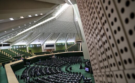 احتمال انصراف برخی وزرای پیشنهادی رئیسی پیش از جلسه رأی اعتماد؟ احتمال انصراف برخی وزرای پیشنهادی رئیسی پیش از جلسه رأی اعتماد؟