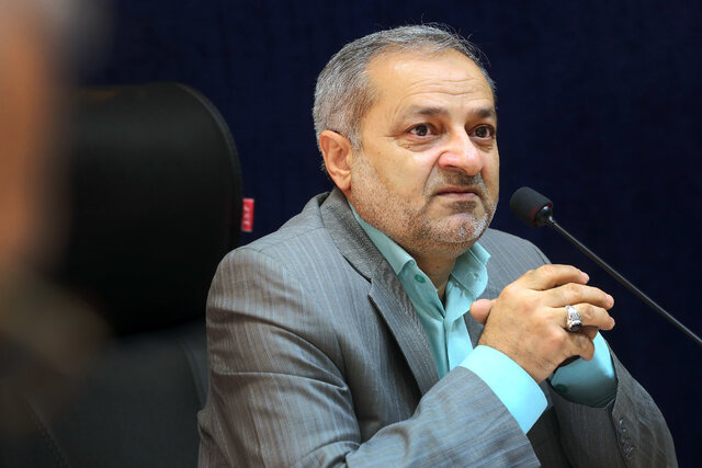 بازگشایی حضوری تمام مدارس تا آخر آبان