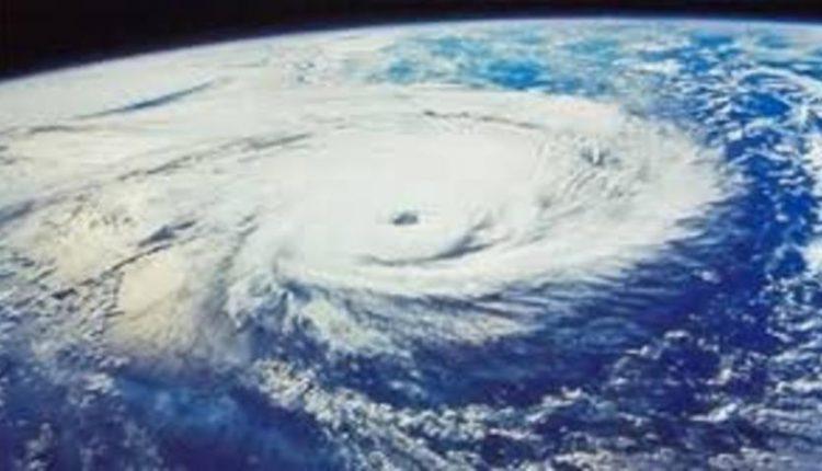 توفان حارهای مدارس جنوب سیستان و بلوچستان را به تعطیلی کشاند توفان حارهای مدارس جنوب سیستان و بلوچستان را به تعطیلی کشاند