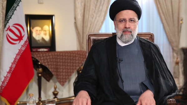 رئیس جمهور در دومین گفتگوی تلویزیونی با مردم رئیس جمهور در دومین گفتگوی تلویزیونی با مردم