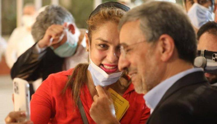 عکس های جنجالی و حاشیه ساز محمود احمدینژاد در نمایشگاه اکسپوی دوبی عکس های جنجالی و حاشیه ساز محمود احمدینژاد در نمایشگاه اکسپوی دوبی