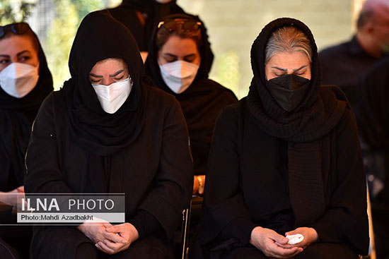 مجموعه تصاویر مراسم خاکسپاری زنده یاد عزت الله مهرآوران