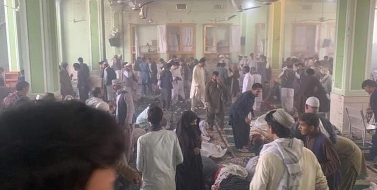 وقوع انفجار در مراسم نماز جمعه در قندهار افغانستان؛ 16 شهید و 32 مجروح / ویدئو وقوع انفجار در مراسم نماز جمعه در قندهار افغانستان؛ 16 شهید و 32 مجروح / ویدئو