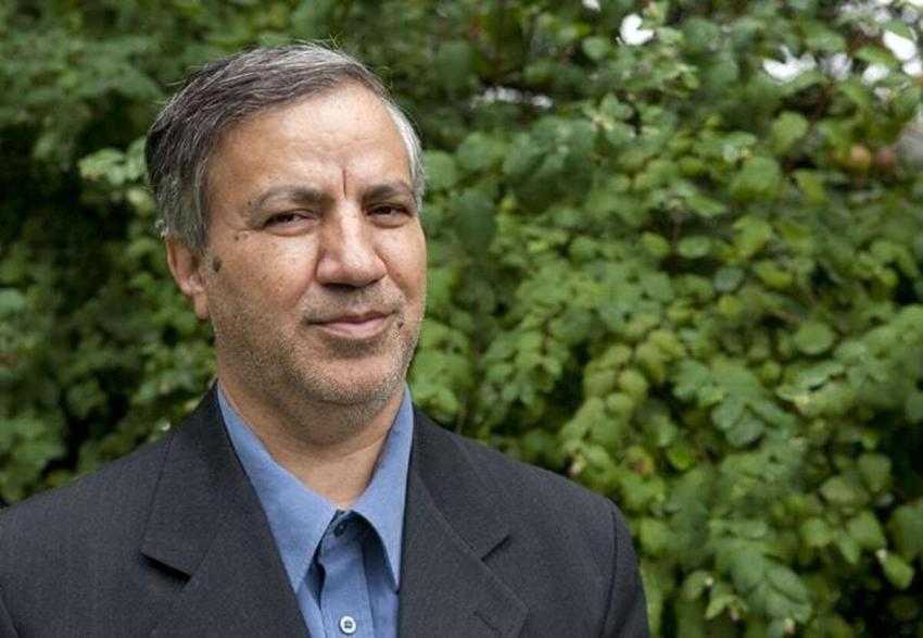 مهاجرانی: لکه ننگ تاریخی برای مجلس ثبت شد (تصویر)