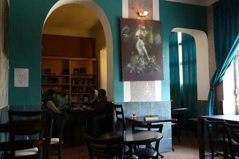 کافه یاب خیابان انقلاب کافه یاب خیابان انقلاب