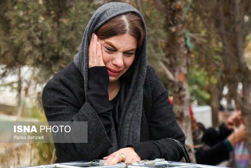 خاکسپاری پردیس افکاری بازیگر خاکسپاری پردیس افکاری بازیگر