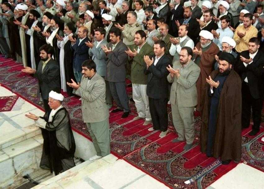 نصرالله در نمازجمعه تهران نصرالله در نمازجمعه تهران
