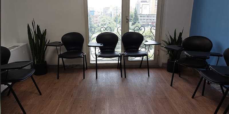 مدرسه زبان نزدیکتر