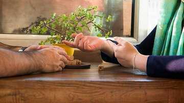 نظر قرآن درباره داشتن دوست پسر و دختر چیست؟ نظر قرآن درباره داشتن دوست پسر و دختر چیست؟