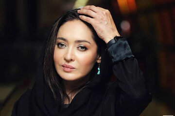 تصویری زیرخاکی از نیکی کریمی در ۲۱ سالگی در اتاق گریم چهارمین فیلمش در سال ۱۳۷۱