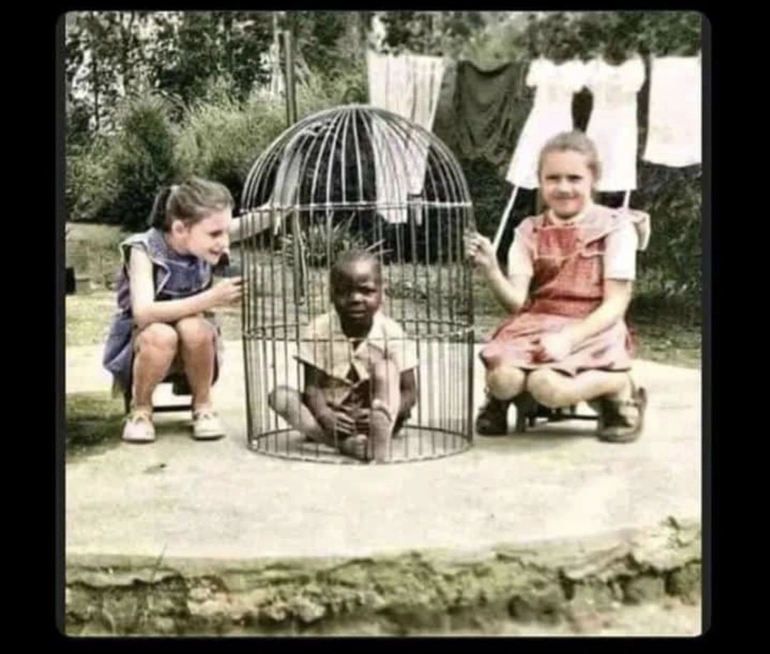 یک فاجعه تاریخی: وقتی کودک آفریقایی «اسباب‌بازی» شد (عکس)