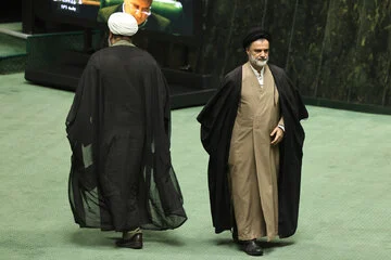 محمود نبویان؛ نماینده‌ای برای مخالفت در همه فصول/ معمای حضور «نبویان» در سفر پاکستان
