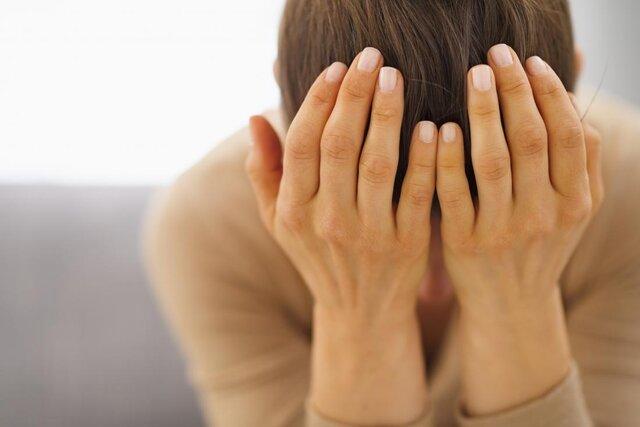 ۷ علامت استرس که نادیدهاش میگیرید