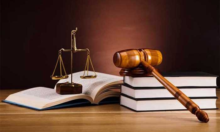 تفاوت وکالت حضوری و غیرحضوری: بررسی جامع
