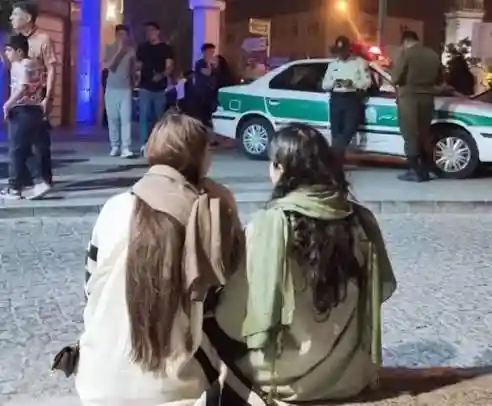 درخواست قاطع اساتید حوزه برای برخورد قضایی با مدیران مروج بی‌حجابی در ادارات دولتی