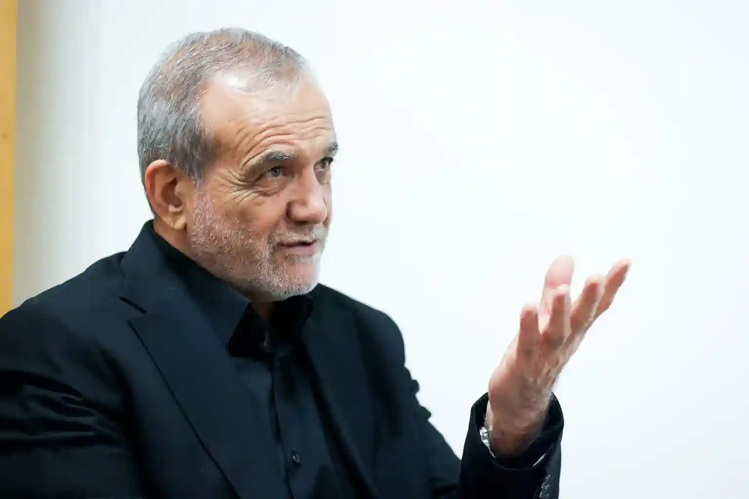 واکنش ایران به شایعات درباره سلامتی رهبر؛ آمریکا تروریست واقعی است