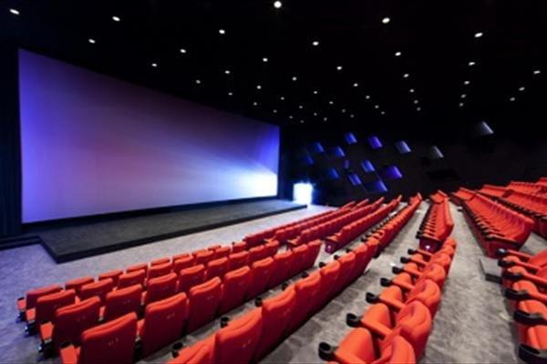 شرط رئیس سازمان سینمایی برای حمایت از سالن‌های سینما: کارمندها را اخراج نکنید!