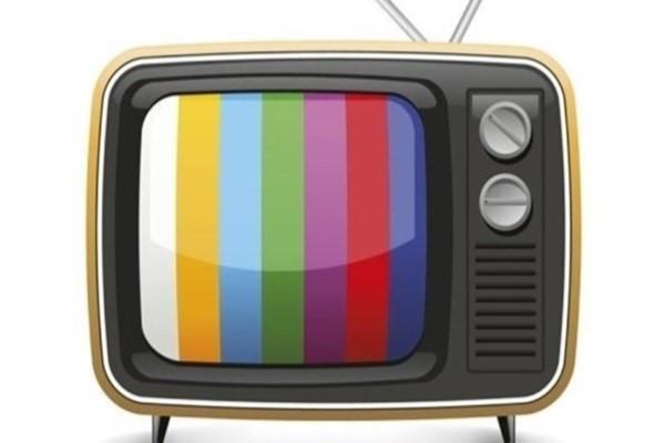 73 درصد ازمردم بیننده تلویزیون در تابستان بوده‌اند/ شبکه‌های سه ...