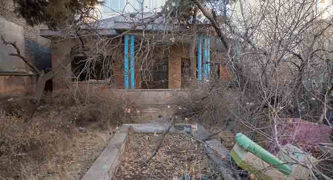 ناتوانی شهرداری در عمل به تعهداتش برای بازسازی خانه نیما یوشیج