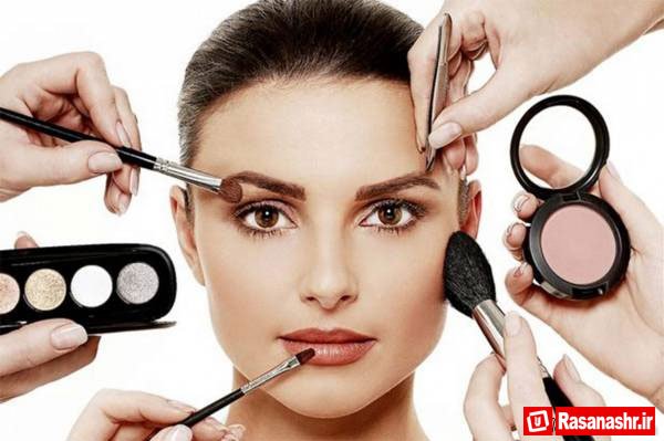 عوارض جانبی و مواردی که قبل از آرایش کردن باید بدانید