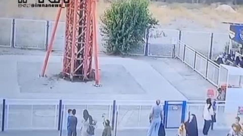 ویدیو حادثه سقوط تاب گردان شهربازی در اصفهان 